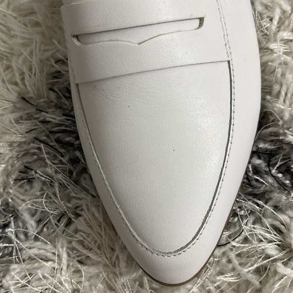 BNWOT MICHAEL KORS SLIP ONS SIZE 5 - Picture 3 of 6